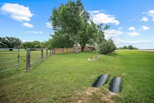 605 State Hwy 172, Ganado, TX 77962 - Photo 42