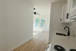 1235 W Gray St, Houston, TX 77019 - Photo 6