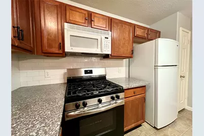 6415 Mountain Pines Lane, Katy, TX 77449 - Photo 8