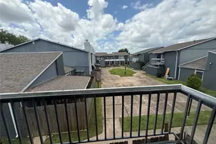 9550 Deering Dr, Houston, TX 77036 - Photo 12