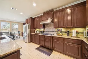 410 McAllister Ave, Sugar Land, TX 77479 - Photo 12