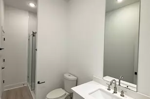 7948 Betty Boop St, Houston, TX 77028 - Photo 6