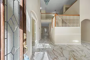 91 S Downy Willow Cir, The Woodlands, TX 77382 - Photo 2