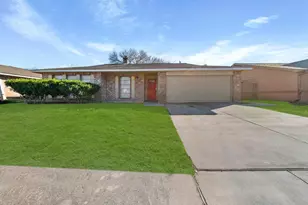 13719 Southline Rd, Houston, TX 77498 - Photo 1