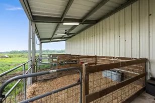 2224 County Rd 660B, Danbury, TX 77534 - Photo 22