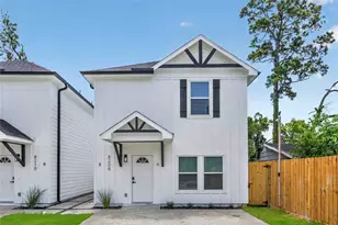 8208 Sterlingshire St, Houston, TX 77078 - Photo 1