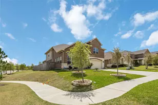 503 Highland Thicket Dr, Montgomery, TX 77316 - Photo 2