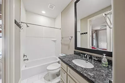 1129 Sherwood Run, Houston, TX 77043 - Photo 22