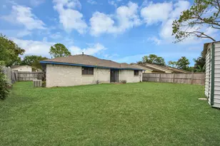 10406 Sagestar Ln, Houston, TX 77089 - Photo 32