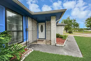 10406 Sagestar Ln, Houston, TX 77089 - Photo 2
