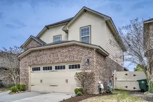 1406 Lake City Ln, Houston, TX 77047 - Photo 2