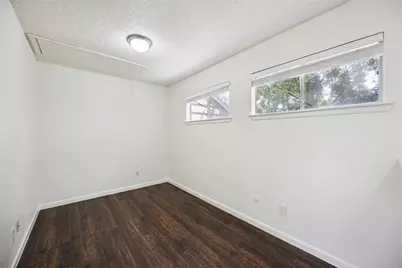 13895 Hollowgreen Drive, Houston, TX 77082 - Photo 16