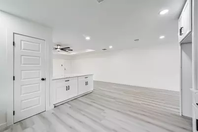 3853 Wentworth Street, Houston, TX 77004 - Photo 12