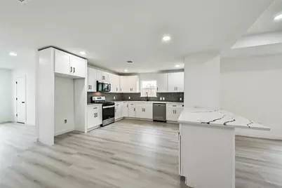 3853 Wentworth Street, Houston, TX 77004 - Photo 8