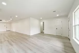 3853 Wentworth St, Houston, TX 77004 - Photo 6