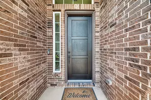 5051 Country Mdws Trl, Iowa Colony, TX 77583 - Photo 4