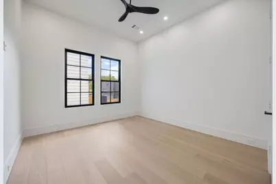 614 Ridge Street, Houston, TX 77009 - Photo 26