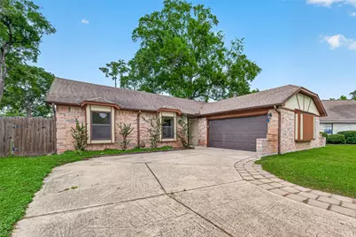 2031 Woodhue Drive, Spring, TX 77386 - Photo 4