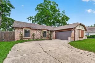 2031 Woodhue Dr, Spring, TX 77386 - Photo 4