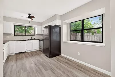 2031 Woodhue Drive, Spring, TX 77386 - Photo 18