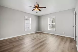 4805 Alamo Dr, Galveston, TX 77551 - Photo 20