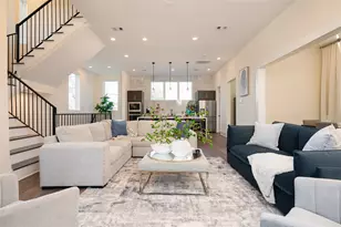 917 Thompson St, Houston, TX 77007 - Photo 2