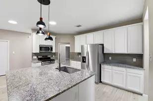 30626 Country Meadows Dr, Tomball, TX 77375 - Photo 14