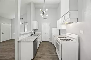 10066 Sharpton Dr, Houston, TX 77038 - Photo 2