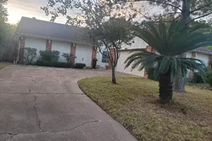 3622 Fiddlers Green Dr, Houston, TX 77082 - Photo 1