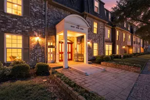 353 N Post Oak Ln, Houston, TX 77024 - Photo 40