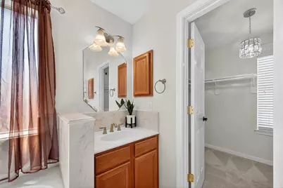 8014 Royalwood Drive, Houston, TX 77049 - Photo 20