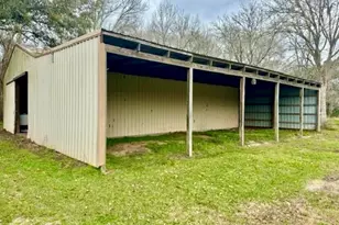 327 County Rd 735, Angleton, TX 77515 - Photo 24