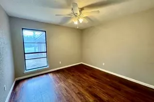 327 County Rd 735, Angleton, TX 77515 - Photo 16