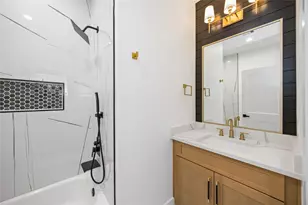 8011 Cora St, Houston, TX 77088 - Photo 24