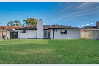 17114 Barcelona Drive, Friendswood, TX 77546 - Photo 32