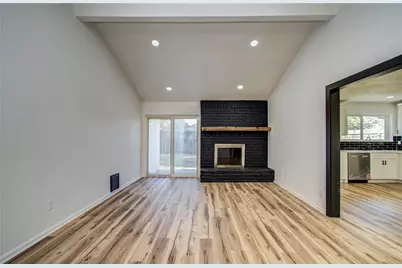 17114 Barcelona Drive, Friendswood, TX 77546 - Photo 4