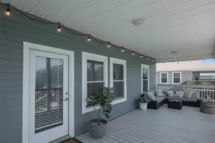 22811 Miramar St, Galveston, TX 77554 - Photo 30