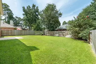 27 N Queenscliff Cir, The Woodlands, TX 77382 - Photo 30