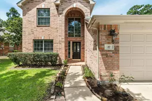 27 N Queenscliff Cir, The Woodlands, TX 77382 - Photo 2