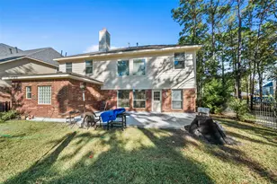 8402 Hunters Village Dr, Humble, TX 77346 - Photo 2