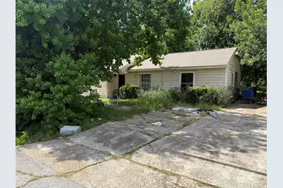 707 E 40th 1/2 Street, Houston, TX 77022 - Photo 2