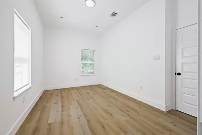 8123 Betty Boop Street #A/B, Houston, TX 77028 - Photo 16