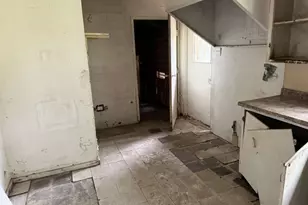 1015 N Liberty St, El Campo, TX 77437 - Photo 14