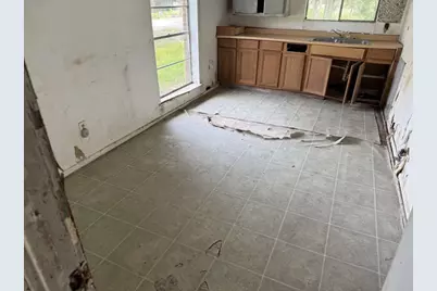 1015 N Liberty Street, El Campo, TX 77437 - Photo 8