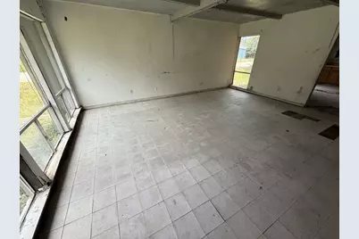 1015 N Liberty Street, El Campo, TX 77437 - Photo 4