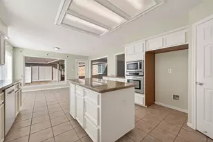 1918 Shadow Forest Dr, Katy, TX 77494 - Photo 20