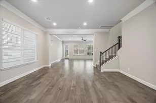 1135 Aurora St, Houston, TX 77009 - Photo 8
