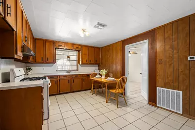 522 Hollyvale Drive, Houston, TX 77060 - Photo 8