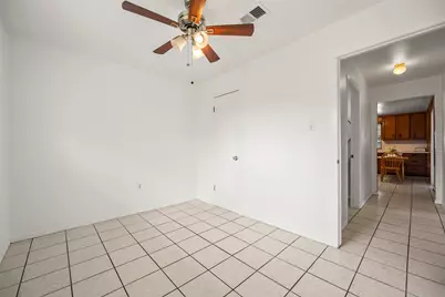 522 Hollyvale Drive, Houston, TX 77060 - Photo 18