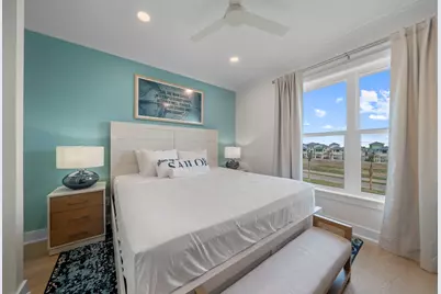 723 Seaside Dr, Crystal Beach, TX 77650 - Photo 18